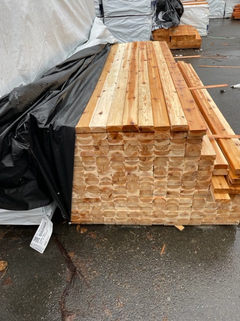 2×4 8′ Kiln Dried Select Knotty Cedar Rail Mill Outlet Lumber
